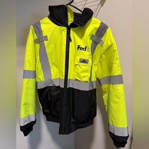 FedEx High-Visibility Jacket Size Medium Winter